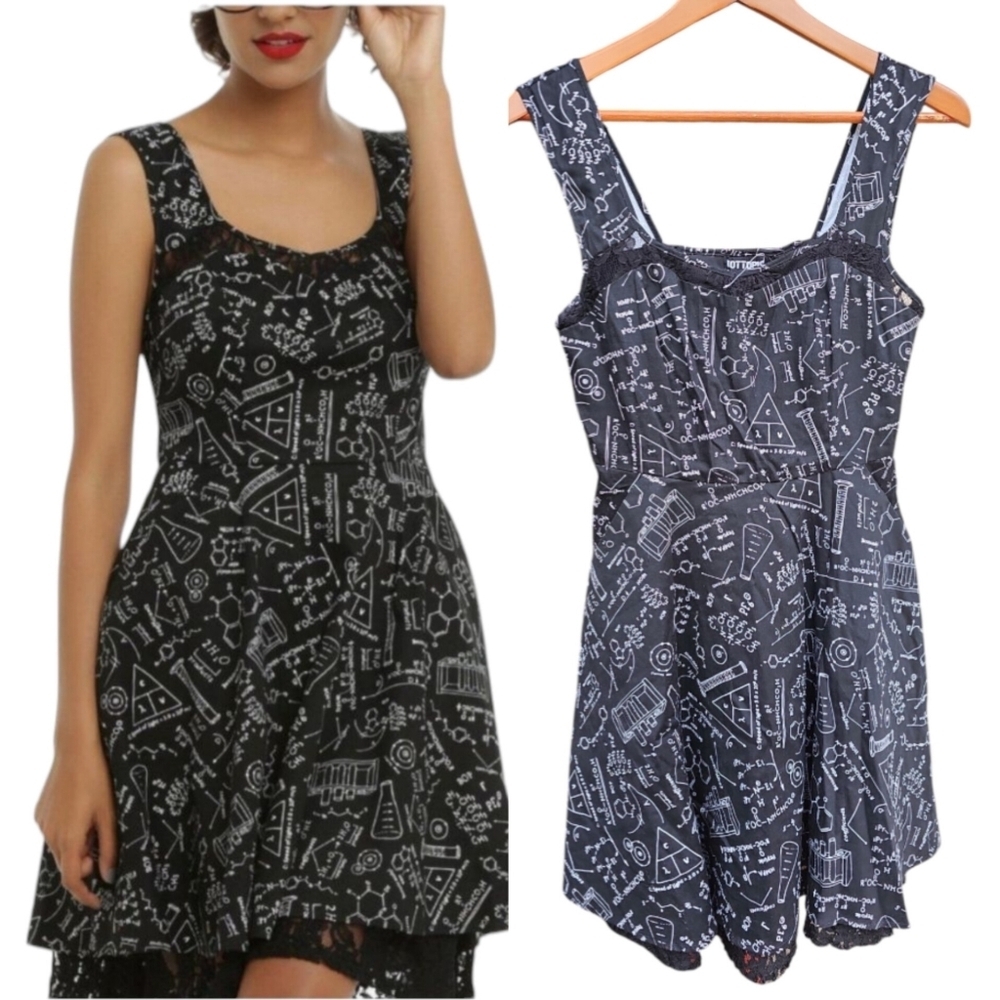 Hot Topic Rockabilly Chemistry Novelty Print Lace-Up Skater Dress Size S/M NWOT